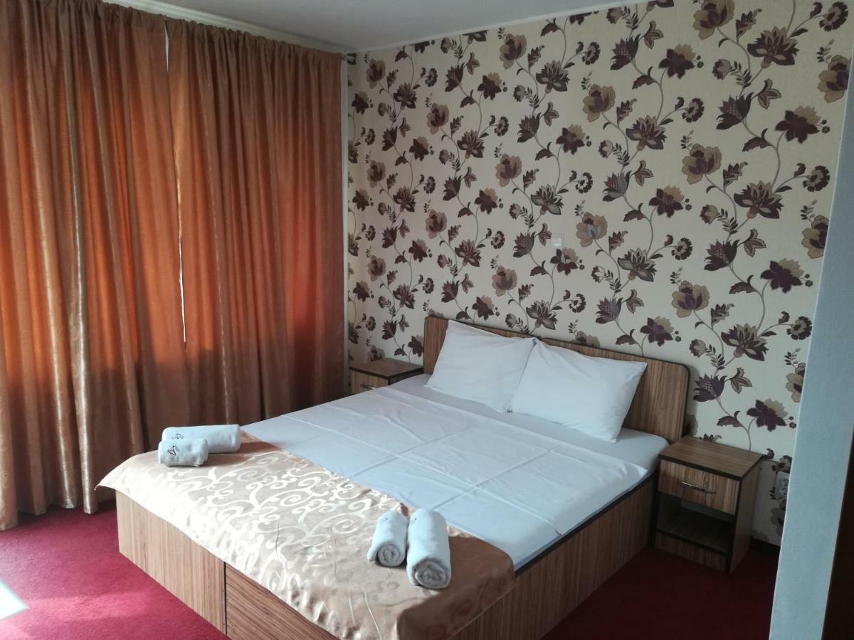 فندق Casa Gogu Năvodari المظهر الخارجي الصورة